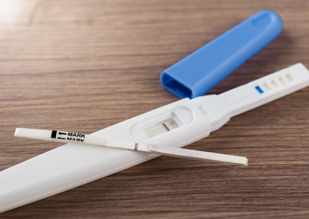 instream or strip pregnancy test