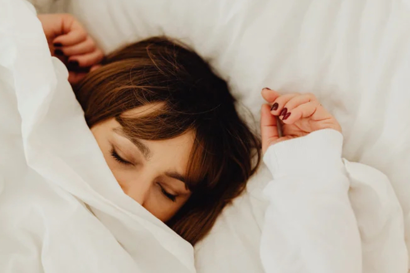 sleep and fertility blog featured image