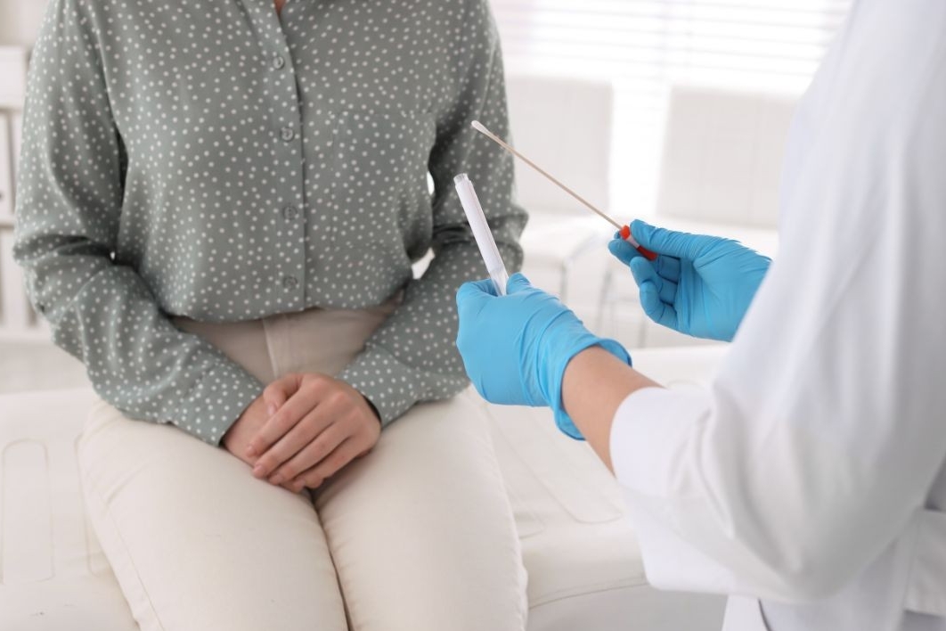 Woman having an sti test in the clinic